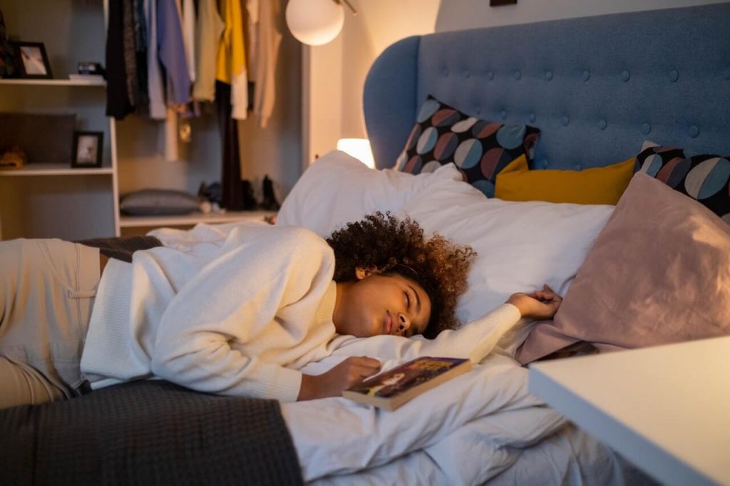 Image of a Women - Sleeping